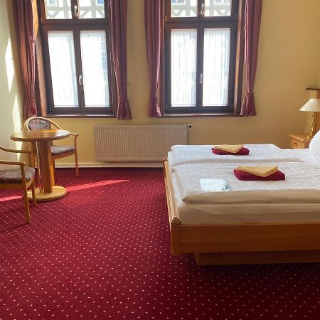 Hotel Garni Am Dippeplatz 크베들린부르크 외부 사진